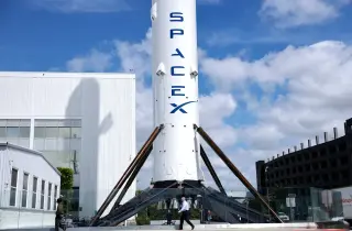 SpaceX pivots to a $25B debt raise to fund operations as stock remains volatile