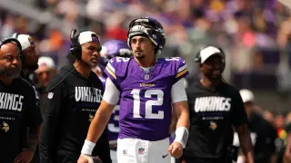 Vikings trim QB room by waiving Max Brosmer