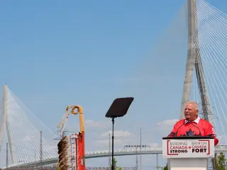 Canada Opens Gordie Howe Bridge Amid US-Tariff Tensions