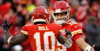 Chiefs Accelerate Tyreek Hill Reunion Talks After Receiver Injuries