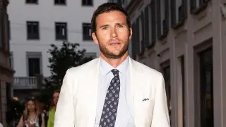 Scott Eastwood credits Clint Eastwood’s work ethic for shielding him from Hollywood's downsides
