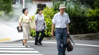 Japan Surpasses 100,000 Centenarians as Population Ages