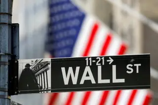M&A fees plunge 18% in Q3 as megadeal drought hits banks