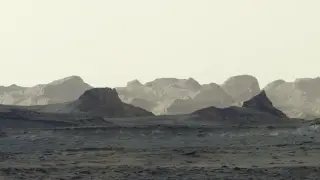 Curiosity's Unbalanced Dawn Photo Reveals Mystery Cliffs on Mount Sharp