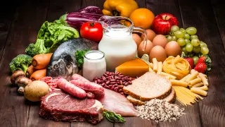 International Experts Release Plant-Forward Food Pyramid to Counter US Meat-Centric Guidelines