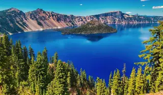 Beneath Crater Lake: A Submerged World of Fire, Ice, and Life