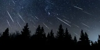 Perseids Peak Under New Moon, Up to 90 Meteors per Hour Possible
