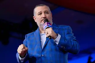 Cruz and Cantwell Push Bipartisan Fix to College Sports Stalemate
