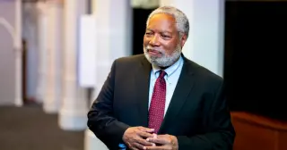 Smithsonian Chief Lonnie Bunch to Step Down Amid Trump-Driven History Clash