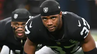 Giants' surprise retirement ends Sam Webb's brief stint