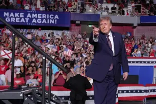 Trump returns to Mobile to rally base amid midterm struggles
