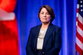 Klobuchar Confronts Left Challenge as DFL Endorsement Looms at Minnesota Convention