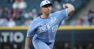 Royals swap Kris Bubic to Dodgers for Carlos Duran, aiming for bullpen lift