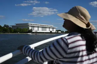 Kennedy Center could shut immediately as bankruptcy looms and Trump-linked fundraising plan surfaces