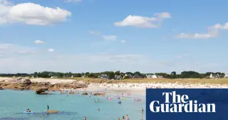 Brittany’s Summer Uprising: Local Residents Target Parisian Tourists with Vandalism and Graffiti