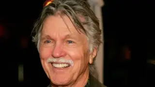 Veteran Actor Tom Skerritt, Known for 'Alien' and 'Picket Fences,' Dies at 93