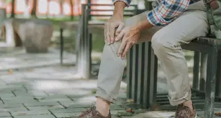 Personalized Gait Retraining Matches Drug Efficacy for Knee Arthritis