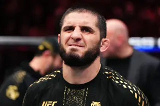 Fans slam UFC 330 main card as background noise despite Makhachev clash