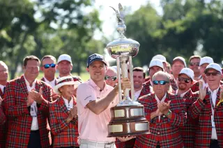 Henley Edges Playoff to Claim Charles Schwab Challenge at Colonial
