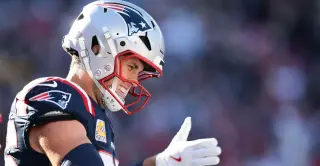 Patriots Extend Win Streak to Three with 26-16 Victory Over Jets