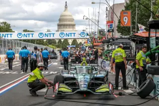 IndyCar roars through DC as Trump hosts 250th birthday Grand Prix