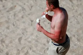 TikTok, toxic masculinity and tanning culture fuel UK melanoma rise