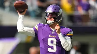 Vikings Retain McCarthy to Dodge $4.85M Guarantee as Murray Claims QB1