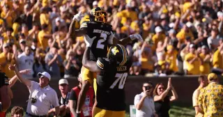 Mizzou's Homecoming Upset: No. 25 Tigers Rout No. 8 Florida 45-17