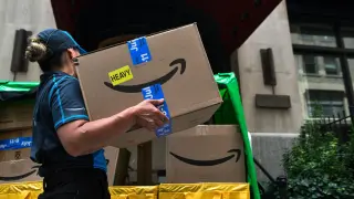 FTC accuses Amazon of hidden ad-auction surcharges that overcharged advertisers