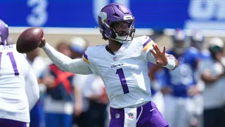 Week 1 NFL Fantasy QB Guide: Start 'Em, Sit 'Em for 2026