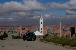 Bolivia leans into electric cars as fuel shortages bite