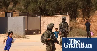 Qusra siege persists as Israeli troops displace Palestinian families