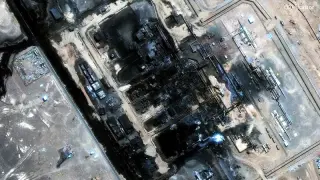 Saudi Pipeline Shutdown Deepens Oil Crisis as Diplomatic Talks Collapse
