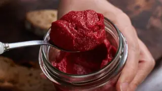 Tomato Paste May Rewire Brain Networks, Early Small Trial Finds