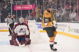 Knights storm back to top Avalanche in Game 3 with 5-3 victory