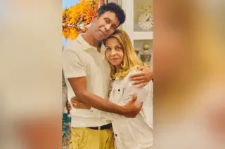 Teenager Assists Mother in IVF to Escape Parentified Role