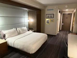 Chase and IHG Launch $350 Premier Select Card with 200K Point Bonus