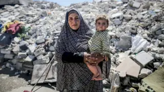 Gaza ceasefire stalls as rats, unclaimed bodies highlight worsening humanitarian crisis