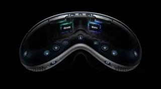 Vision Pro Enables World-First Cataract Surgery with Remote Collaboration