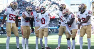 49ers Edge Seahawks in Turnover-Heavy Slugfest to Reach 5-0
