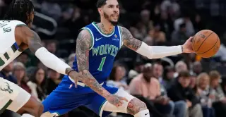 Timberwolves Test New Offense in Loss to Pacers Amid Haliburton's Homecoming