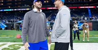 Bills-Lions Thursday Night Preview: Buffalo Aims to Extend Home Edge