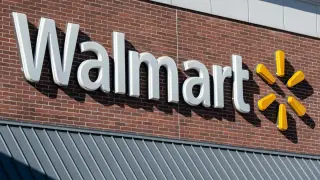 Walmart denies personalized pricing claims amid patent scrutiny