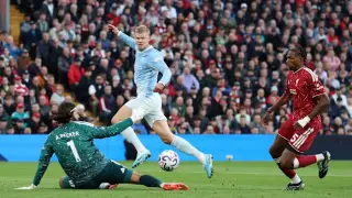 IFR Chief Threatens Resignation Amid Man City Appeal and Financial Crisis Report