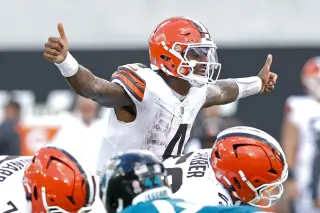 Watson's Return Deepens Browns' Costly Debacle After Opening Loss