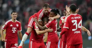 Bayern’s Tactical Reset Sparks a 5-1 Rally vs Stuttgart