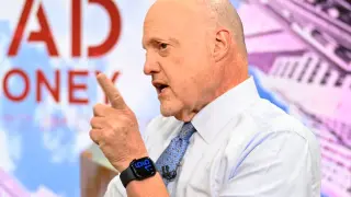 Cramer's Must-Own Mindset Aims to Lock in Big Winners