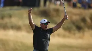 Fox seals first major with Open win at Royal Birkdale