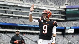 Burrow Vows Loyalty to Bengals, Eyes a Championship Run