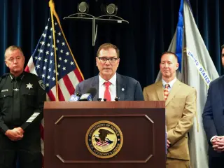 FBI disrupts ISIS-inspired plot to attack NY Capitol; Albany woman arrested
